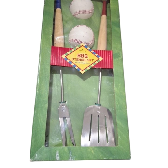 VTG 80's Hallmark Baseball BBQ Utensil Set with Salt Pepper Shakers - Picture 1 of 6